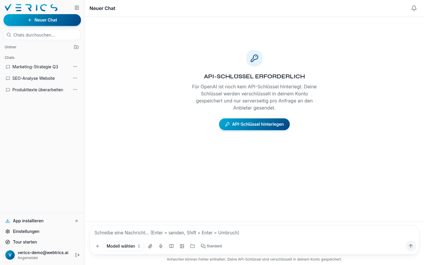 Dashboard des Webtrics KI Tools mit Modell-Umschalter für GPT-4o, Claude und Gemini, Ordnern und Prompt-Bibliothek